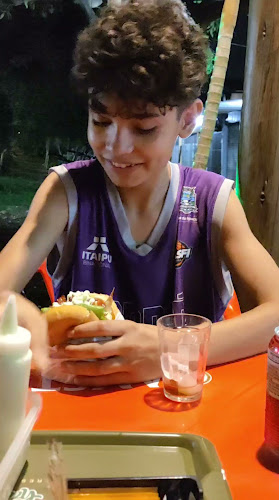 Green Happy Hamburgueria - Gastronomia e hotelaria