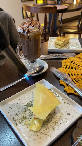 Cafeteria Cheirin Bão - Medianeira