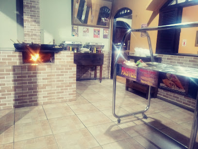 Cantinho da Roça Restaurante - Fogão a Lenha
