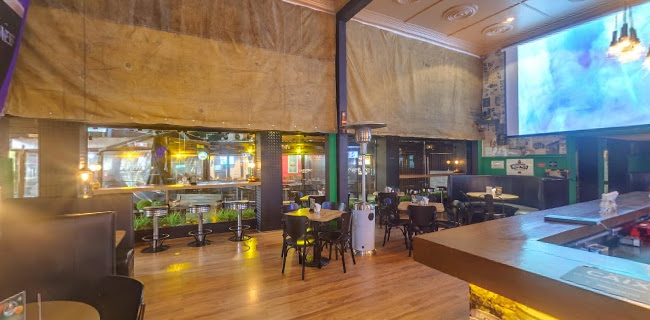 Sheridan's Irish Pub - Gastronomia e hotelaria