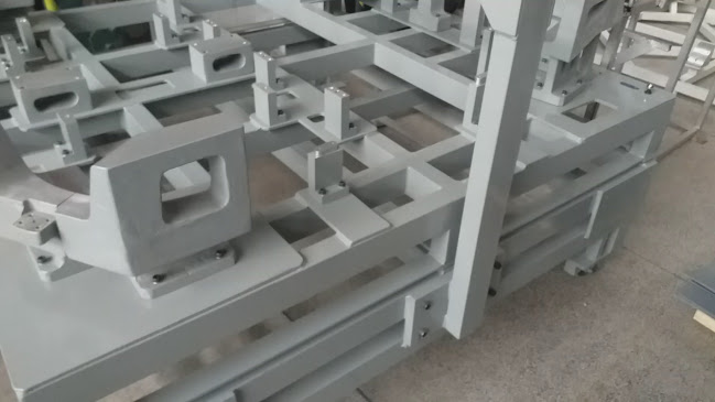 Junto ao Shibata - Av Cav, Rua Dr. Roberto Nami Jafet, 347 - Vila Industrial, Mogi das Cruzes - SP, 08770-440