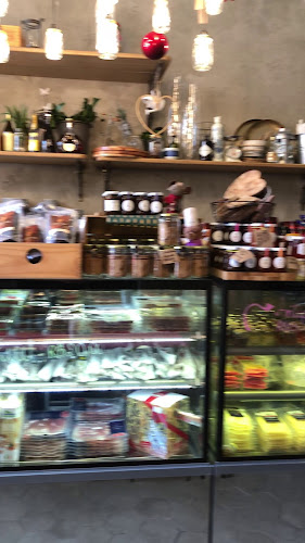 Opinii despre Pão Rústico în Balneário Camboriú - Gastronomia e hotelaria