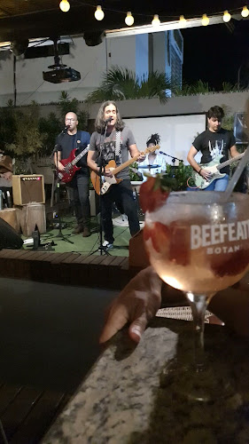 Quadra 02 Lote 21, Av. Praia de Itapuã, s/n - Vilas do Atlântico, Lauro de Freitas - BA, 42700-000