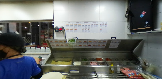 Domino's Pizza - Gastronomia e hotelaria