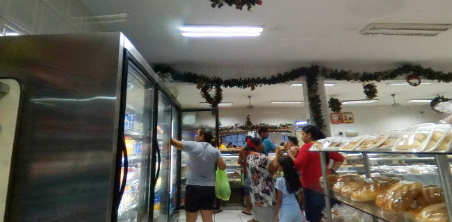 R. Joaquim José Xavier, 31 - Pte. dos Carvalhos, Cabo de Santo Agostinho - PE, 54580-618