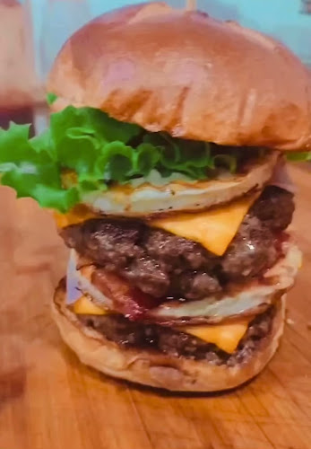 Opinii despre Hamburgueria Licca Burguer | Hambúrguer Artesanal | Delivery e Presencial în São Gonçalo - Gastronomia e hotelaria