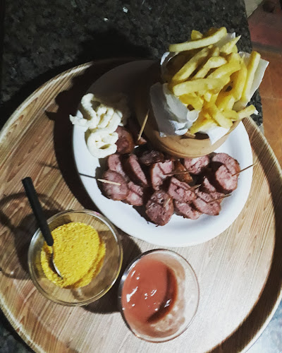 Opinii despre Underground Pub în Santarém - Gastronomia e hotelaria