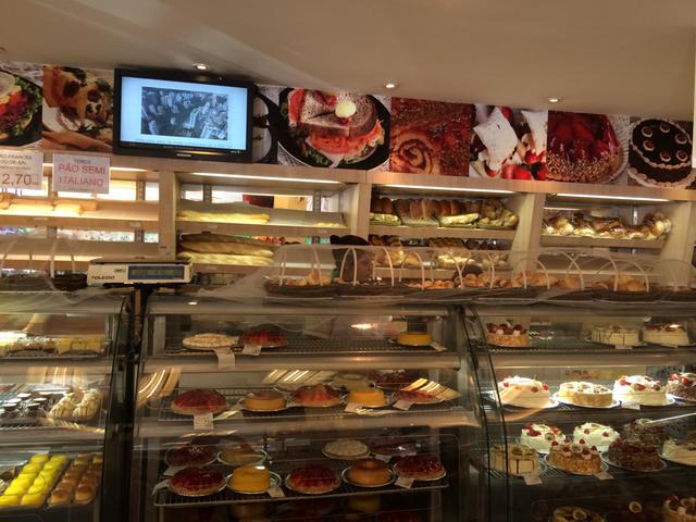 Branca de Cabo Frio Confeitaria - Gastronomia e hotelaria