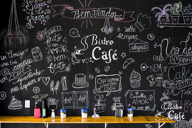 Bistro Cafe - Gastronomia e hotelaria