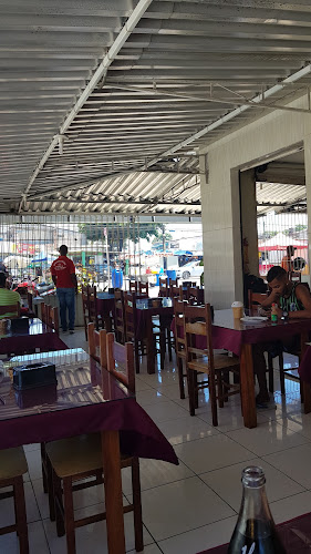 R. Fenelon Ático Leite, 32 - Rio Doce, Olinda - PE, 53330-040, Brasil