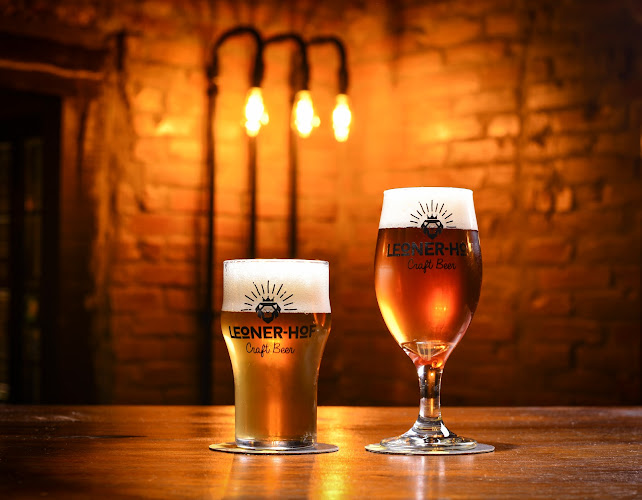 Leoner Haus - Gastronomia e hotelaria