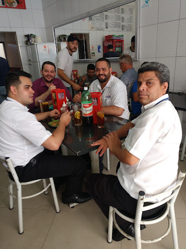 Praça Dr. Paula de Tolêdo, 85 - Centro, Taubaté - SP, 12010-230, Brasil