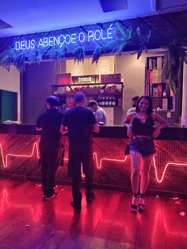 Comentarii opinii despre Vitrine Lounge