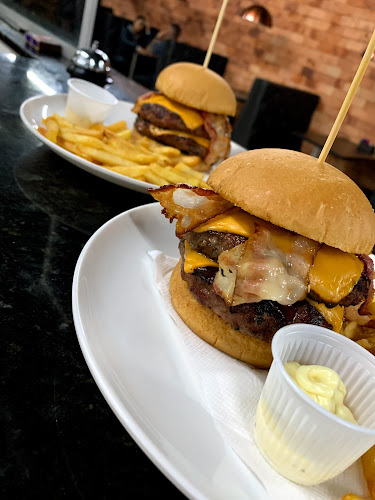 Jhonys Hamburgueria Veneza - Ribeirão das Neves
