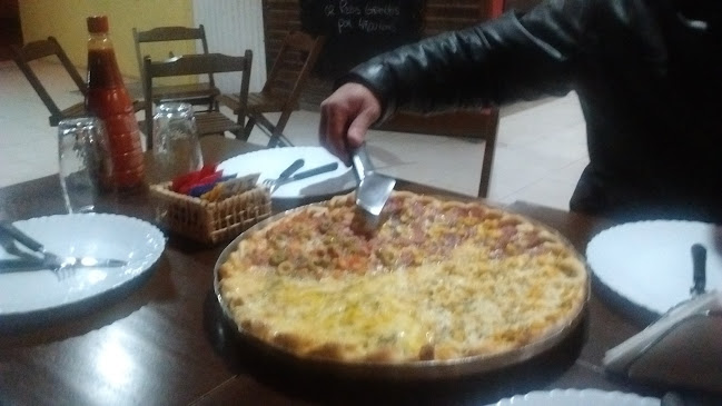 R. Carlos Vicente Zapxon, 284 - Costeira, Araucária - PR, 83709-150