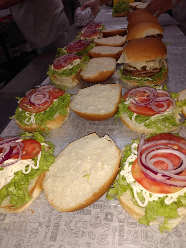 Av. Paulo VI, 1517 - Jardim Alvorada, Franca - SP, 14403-143, Brasil