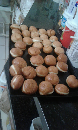 Padaria e Confeitaria Pão Dourado - Gastronomia e hotelaria