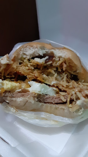 X-Tudo da Mônica - Gastronomia e hotelaria