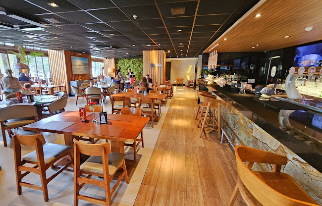 Coco Bambu Florianópolis: Restaurante, Peixe, Camarão, Carnes, Lagosta, Salada - Florianópolis