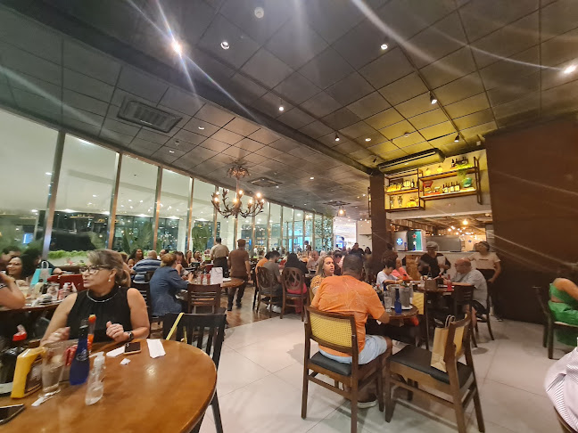 Comentarii opinii despre Armazém Belém Boulevard