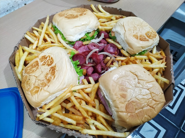 Emilly Pizzaria e Lanchonete