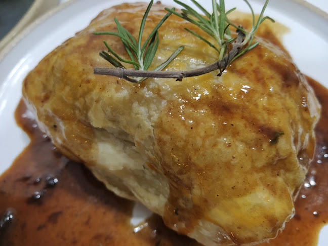 Comentarii opinii despre Micheli Naschenweng