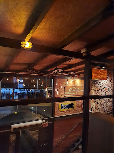 Pizza Di Pietre - Gastronomia e hotelaria