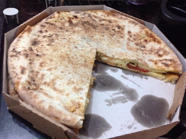 Pizzaria e Esfiharia Kaman - Gastronomia e hotelaria