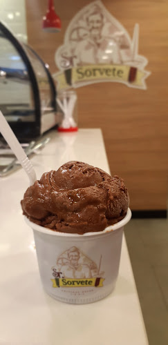 em frente a Casa e Vídeo - R. Barão de São Francisco, 236 - 2 andar - Andaraí, Rio de Janeiro - RJ, 20560-031, Brasil