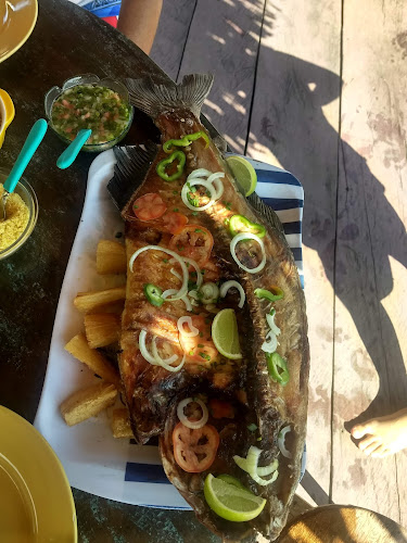 Opinii despre Flutuante Bar e Restaurante Pérola Do Piquiá în Itacoatiara - Gastronomia e hotelaria
