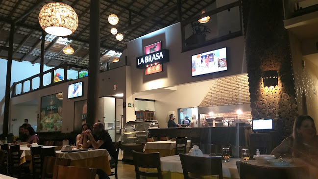 Av. Barão do Rio Branco, 48 - Bom Pastor, Manhuaçu - MG, 36900-000, Brasil