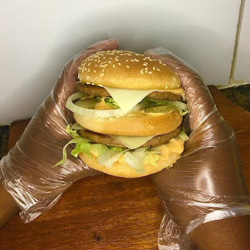 Opinii despre J´G lanches în Itapecerica da Serra - Gastronomia e hotelaria