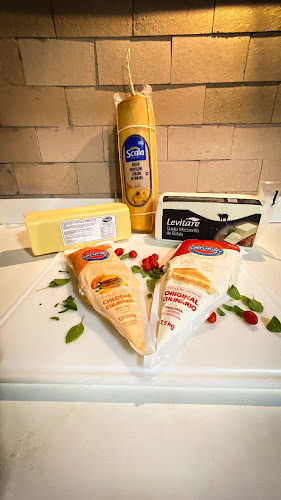 Av. das Pitangueiras, 414 - Daniela, Florianópolis - SC, 88053-050, Brasil