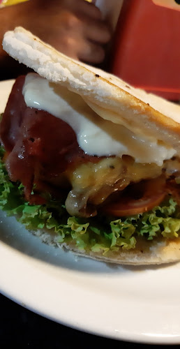 Av. Dr. Cláudio José Gueiros Leite, 6628 - Pau Amarelo, Paulista - PE, 53431-165