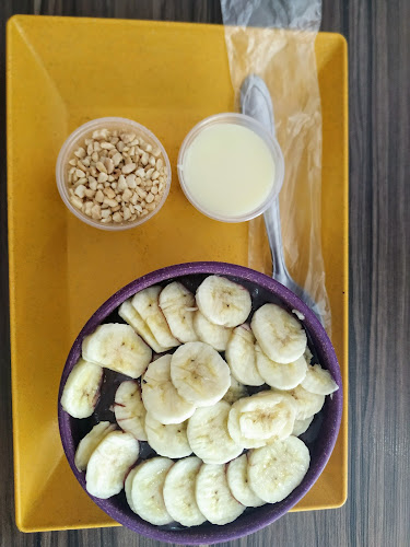 Opinii despre Cantinho do Açai în Santa Maria da Vitória - Gastronomia e hotelaria