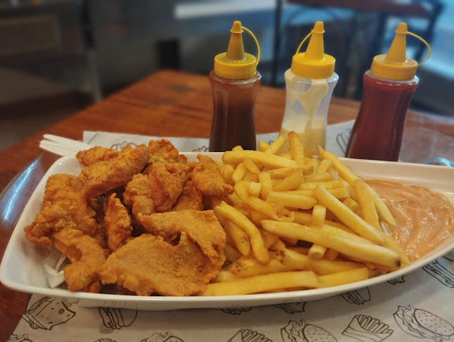 Opinii despre Casa do lanche e refeições în Maricá - Gastronomia e hotelaria