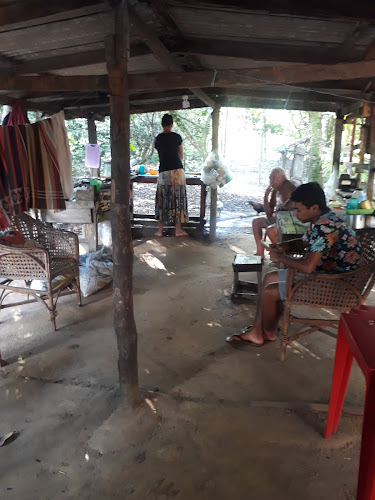 Opinii despre PANIFICADORA PAES DE CARVALHO. C.J în Curuçá - Gastronomia e hotelaria