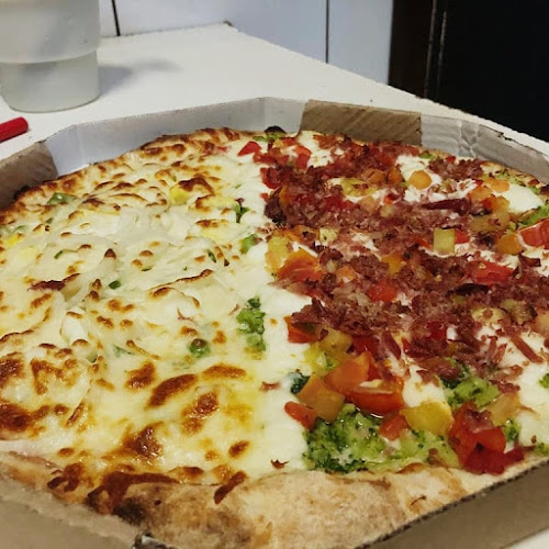 Julios Pizzaria - São Paulo