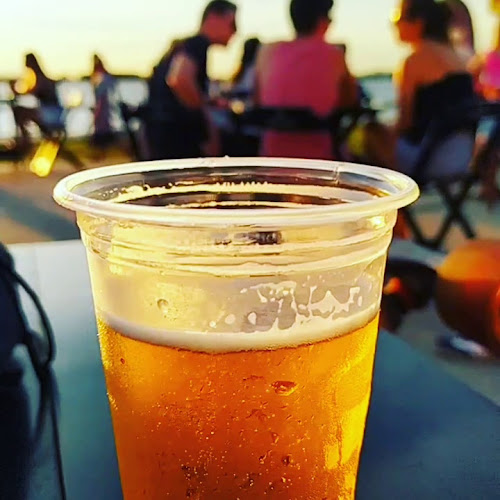 Av. Edvaldo Pereira Paiva, 71 - loja 3 - Praia de Belas, Porto Alegre - RS, 90110-060, Brasil