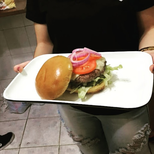 STEAK KING BURGER - Gastronomia e hotelaria