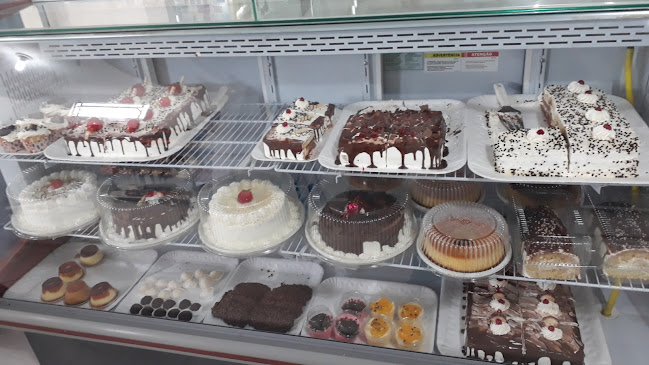 Panificadora e Confeitaria 2 amores