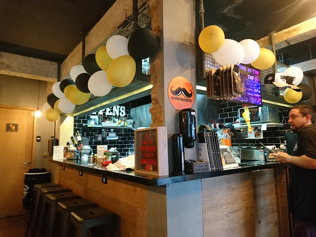 Burger Happens - Gastronomia e hotelaria