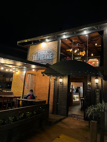 Pizza Di Pietre - Gastronomia e hotelaria