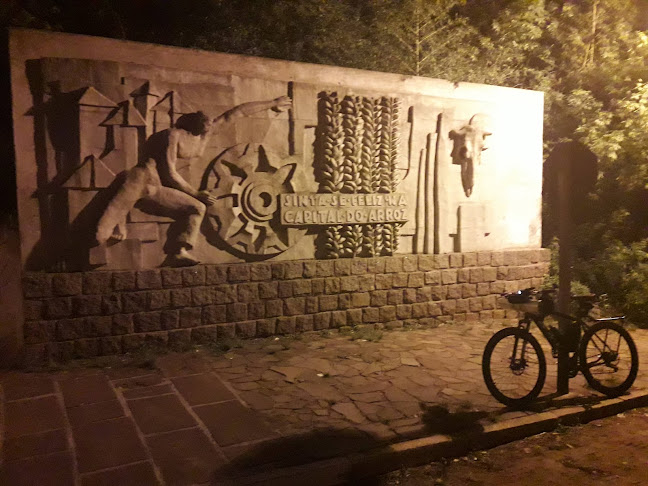 Opinii despre Dog das Nações în Cachoeira do Sul - Gastronomia e hotelaria