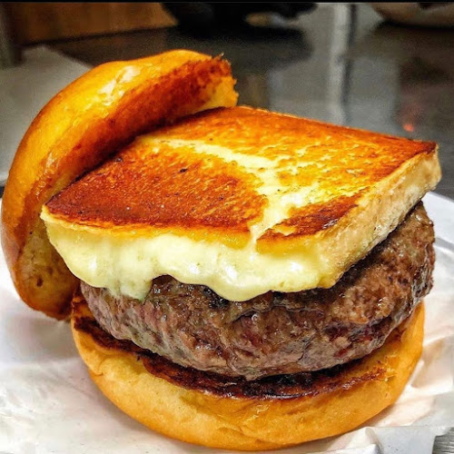 Comentarii opinii despre Hambúrgueria Araújo Ribeirão Pires