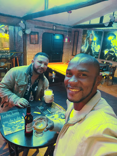 HEROE'S CLUB - Gastronomia e hotelaria