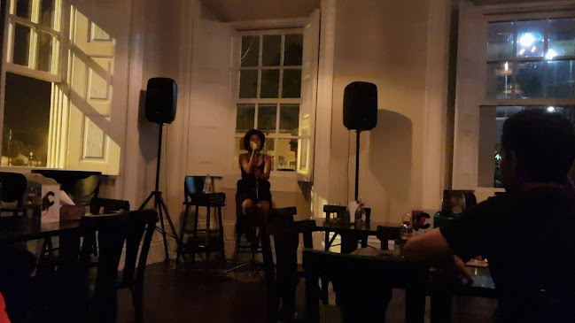 Clube União - Praça Manoel Ribas, 2 - Centro, Castro - PR, 84165-500, Brasil