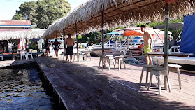 Flutuante Bar e Restaurante Pérola Do Piquiá