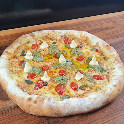 Grand Pizza Delivery - Gastronomia e hotelaria