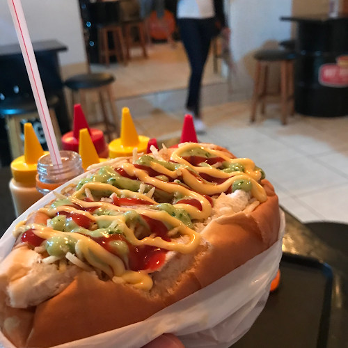 Comentarii opinii despre Hot Dogueria Foods